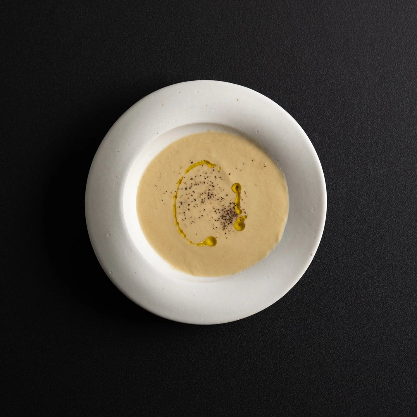 Japanese Scoop Ceramic Plates, White, 2 sizes