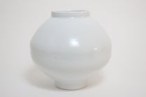 Korean Baekja Porcelain Dalhangari Moon Jar