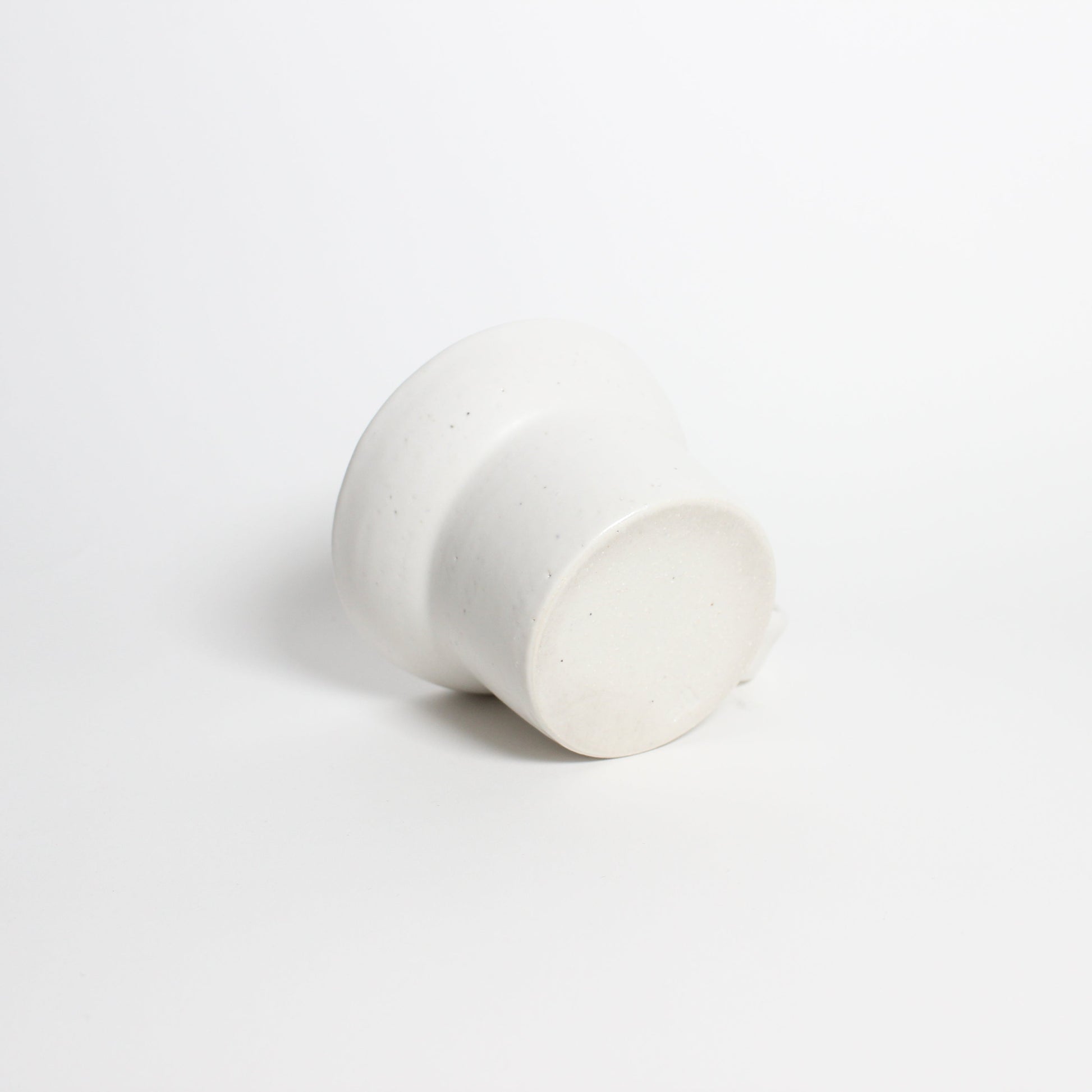 Korean ceramic fluted mug 01