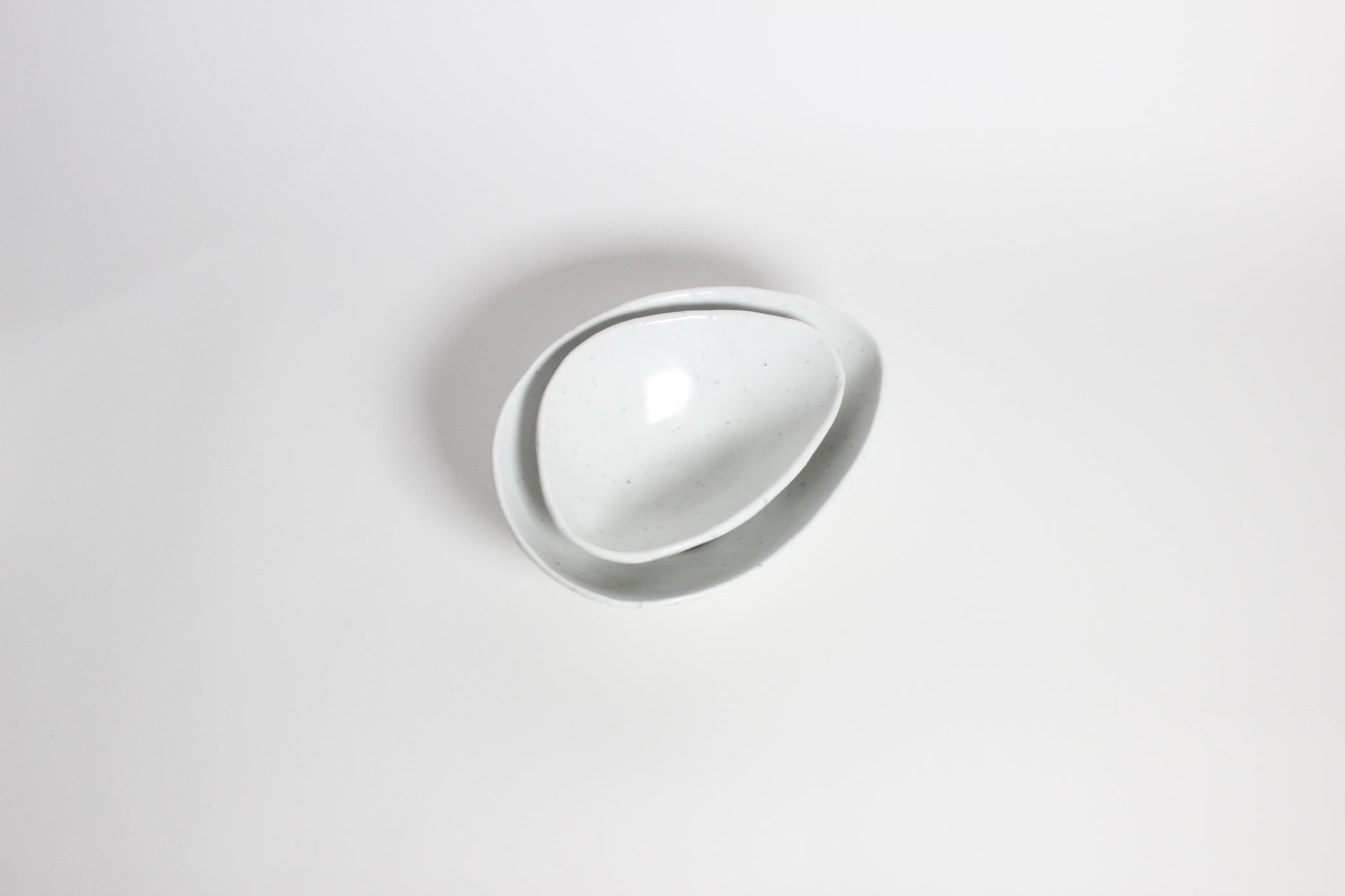 Ceramic bean bowl