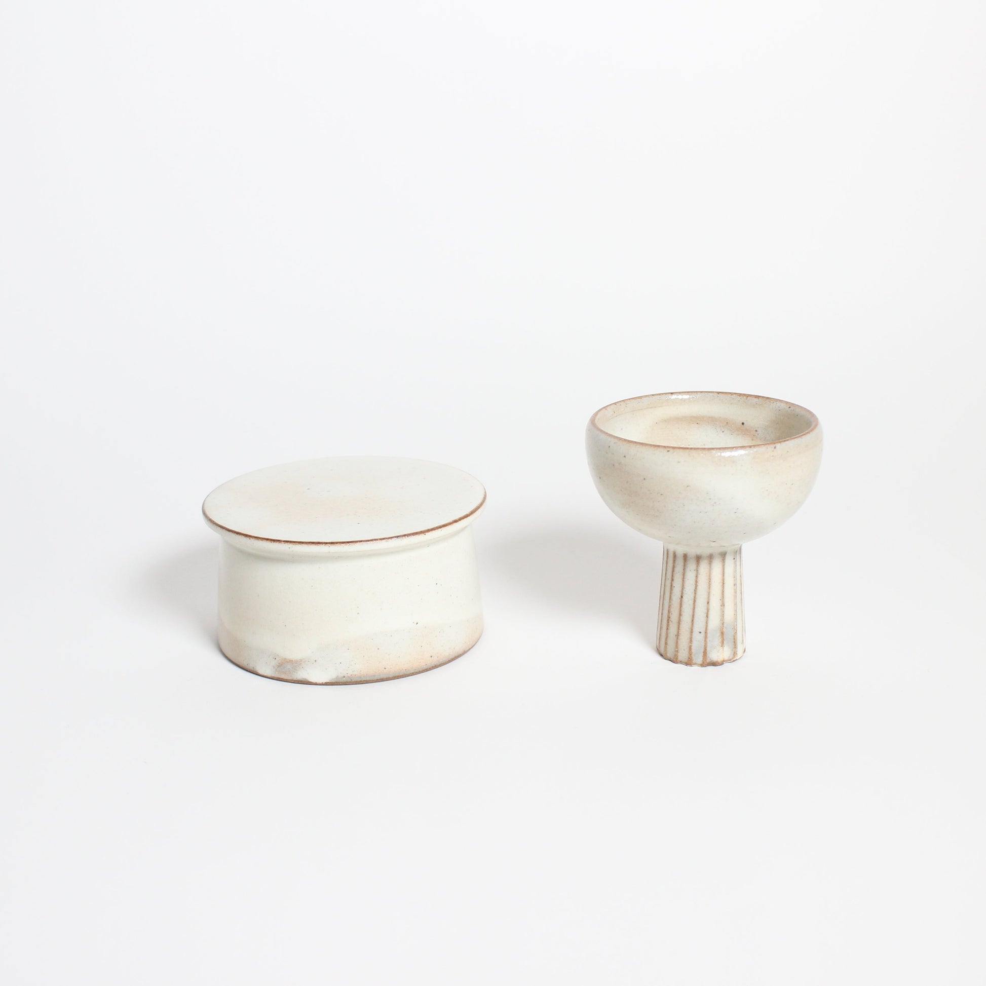 Korean Buncheong Ceramic High-Footed Round Plate