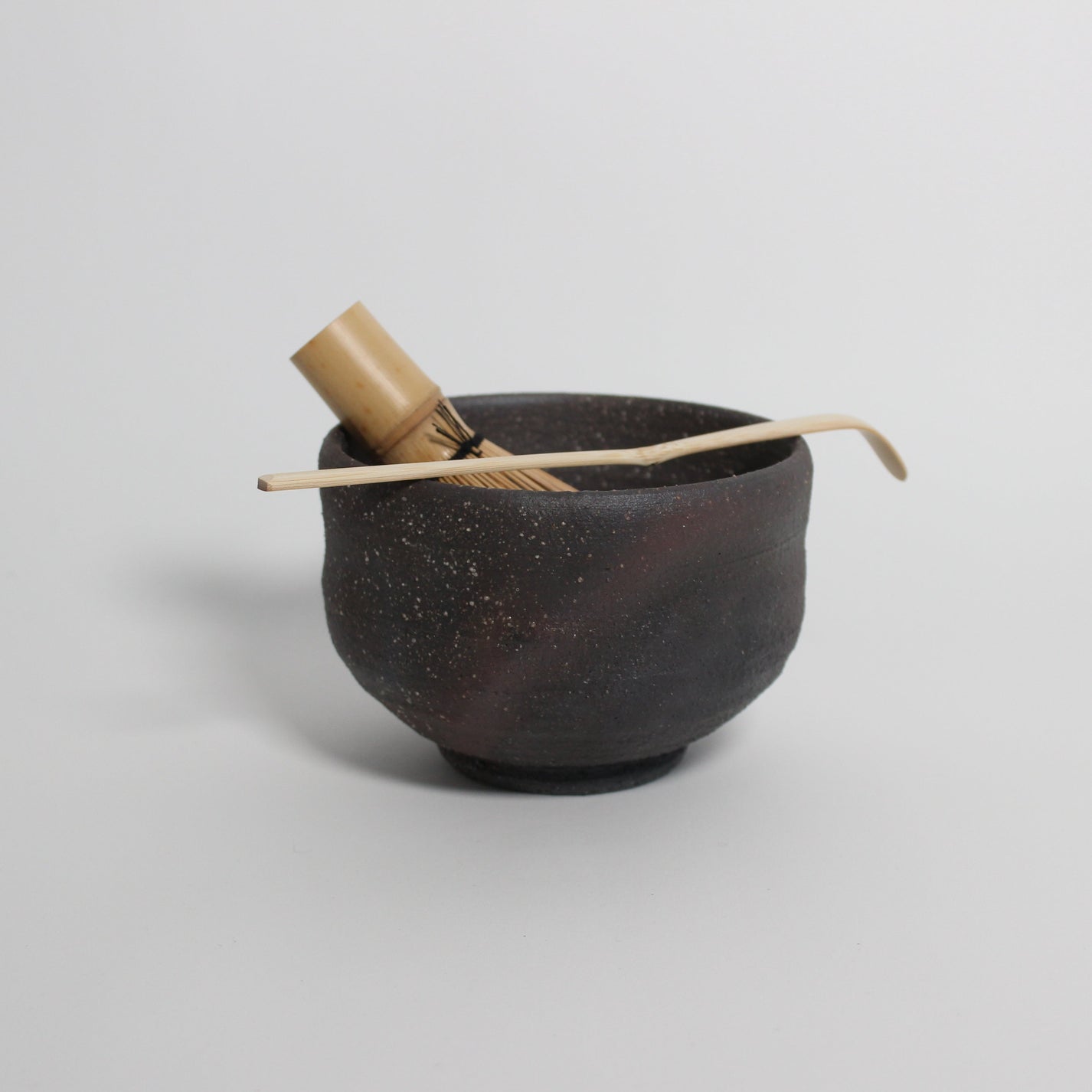 Japanese Shigaraki ceramic matcha bowl