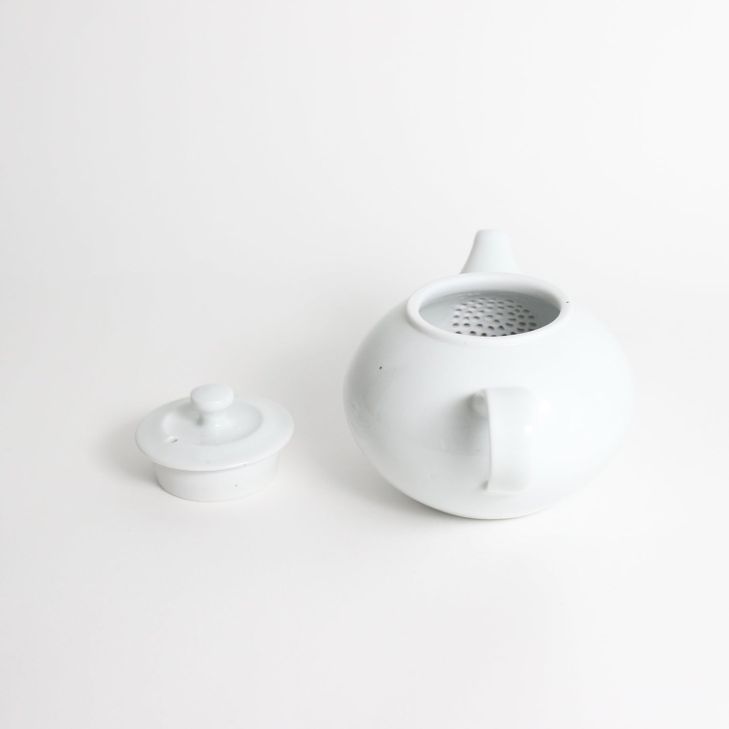 Korean Baekja Porcelain Tea Pot &amp; High Stand Tray
