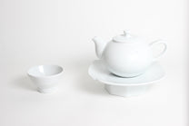 Korean Baekja Porcelain Tea Pot &amp; High Stand Tray