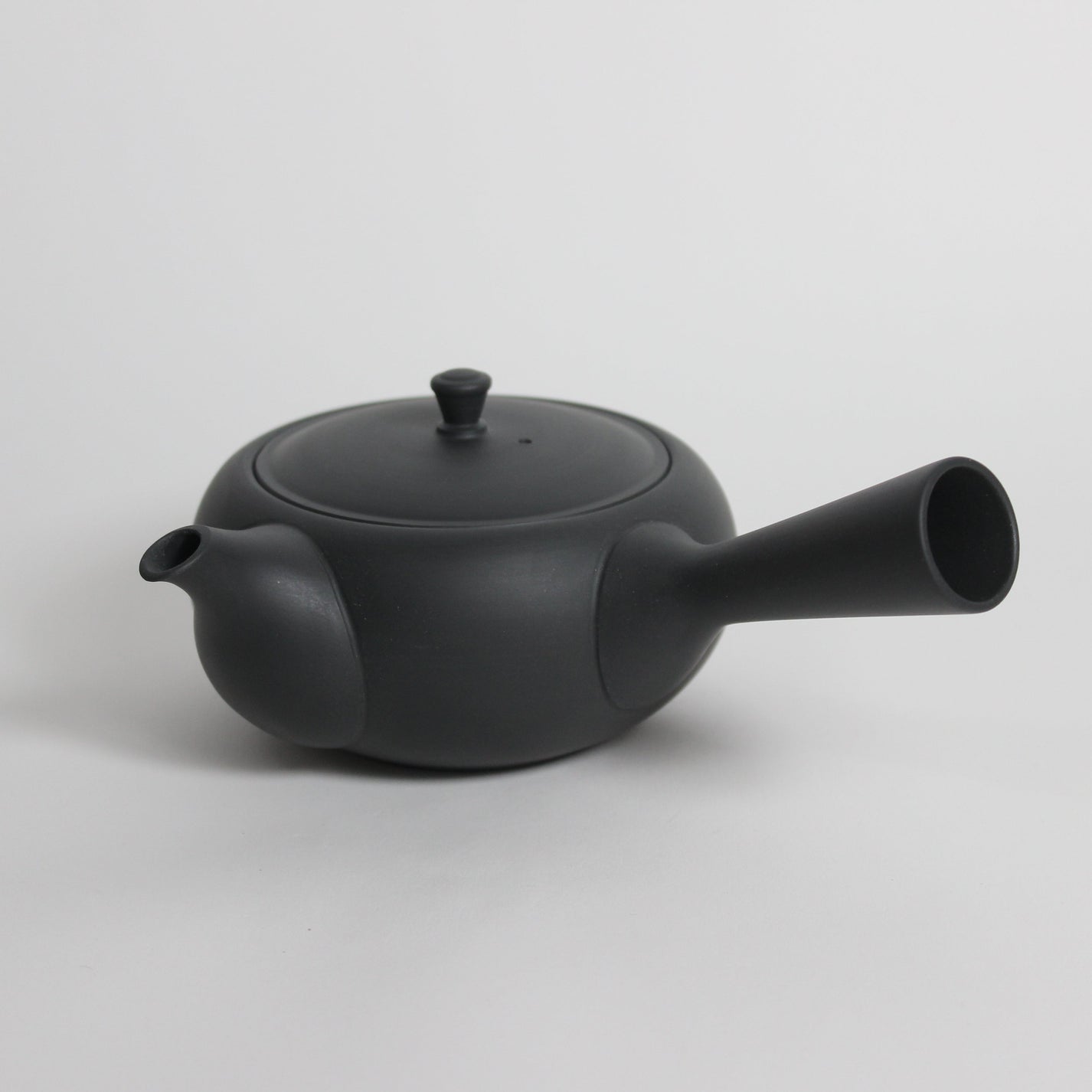 東屋 Japanese Azmaya Flat Teapot