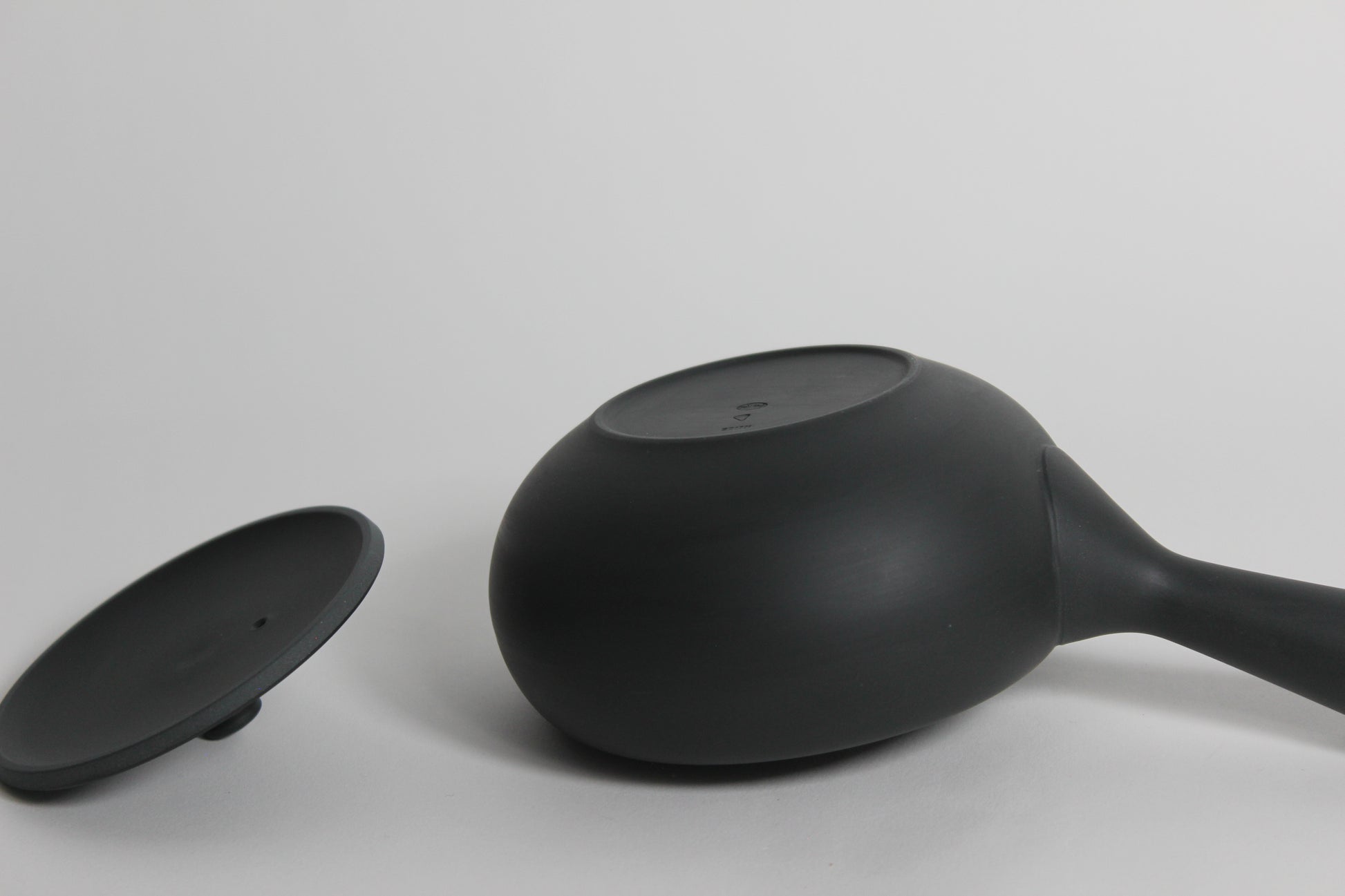 東屋 Japanese Azmaya Flat Teapot
