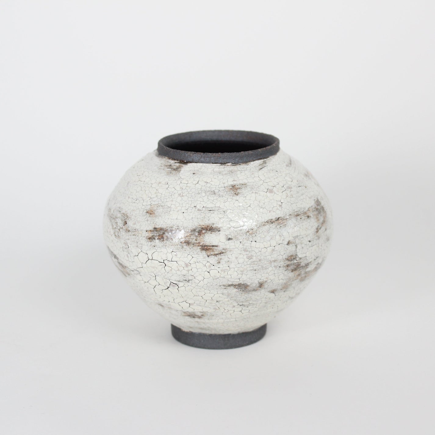 Korean Buncheong Ceramic Crackle Hangari Jar