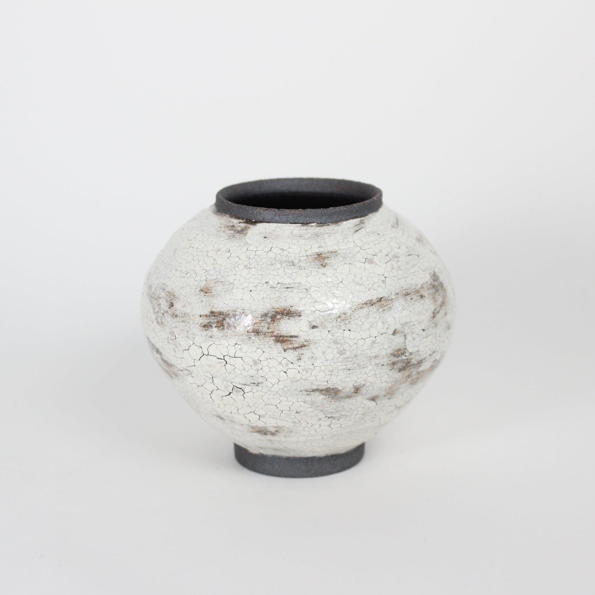 Korean Buncheong Ceramic Crackle Hangari Jar