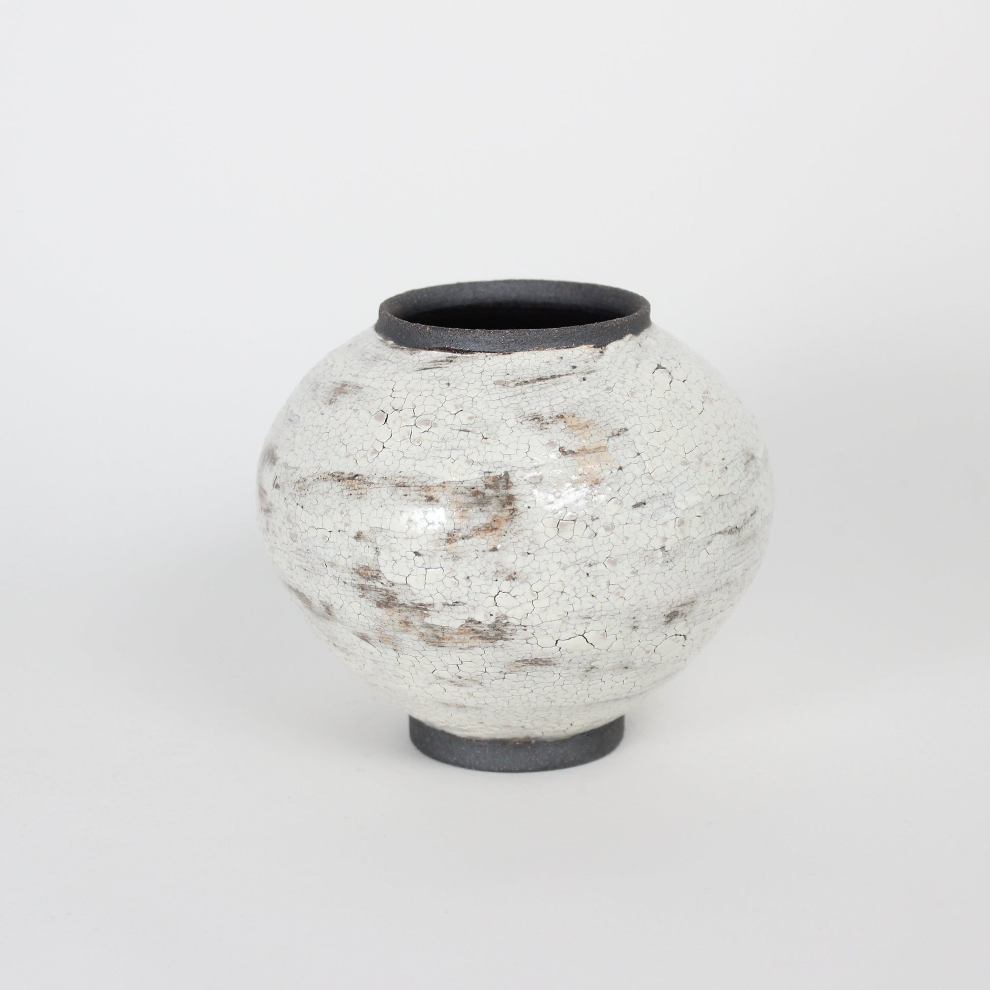 Korean Buncheong Ceramic Crackle Hangari Jar