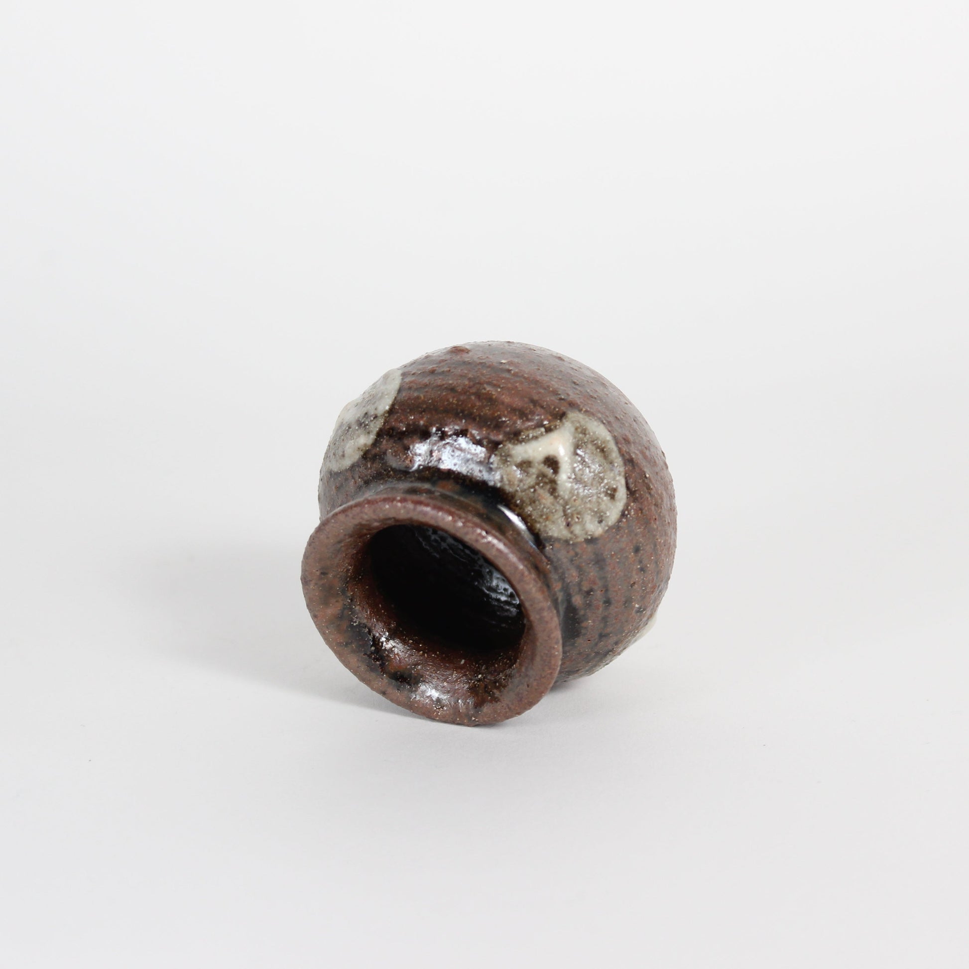 Japanese Yomitan-yaki Ceramic Mini Jar I/Chasen Holder I