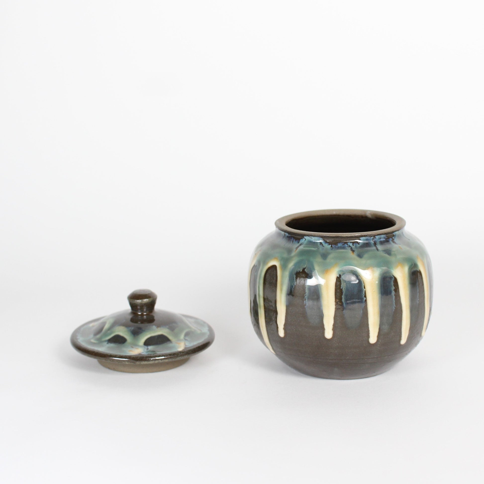 Japanese Onta-yaki Ceramic Lidded Jar, Dripping Glaze