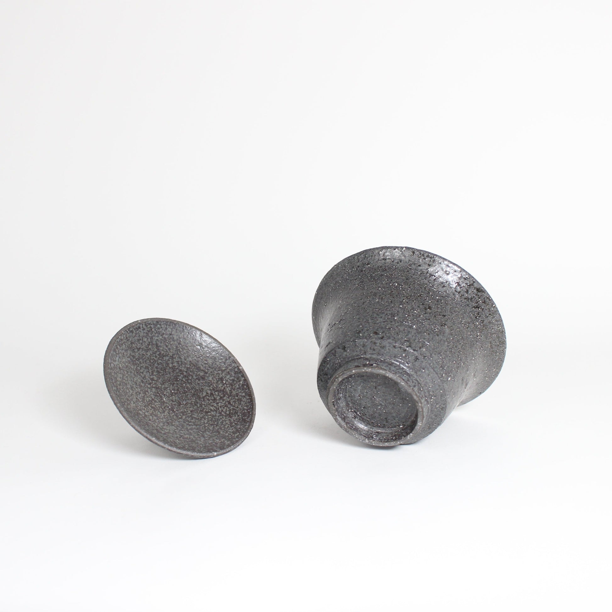 Korean Heugja Ceramic Black Gaiwan, L