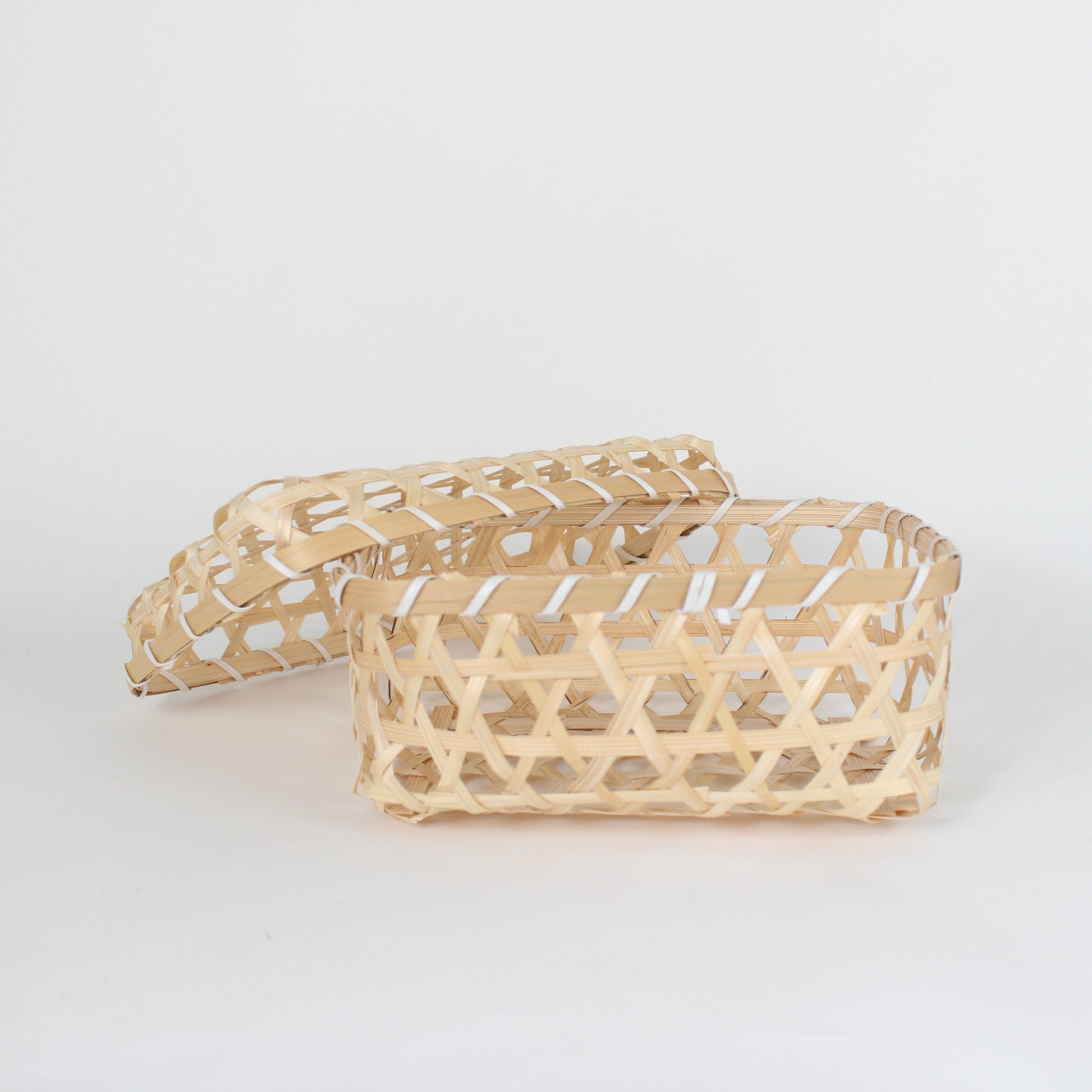 Handcrafted Retro Woven Lidded Bamboo Baskets, 3 Sizes