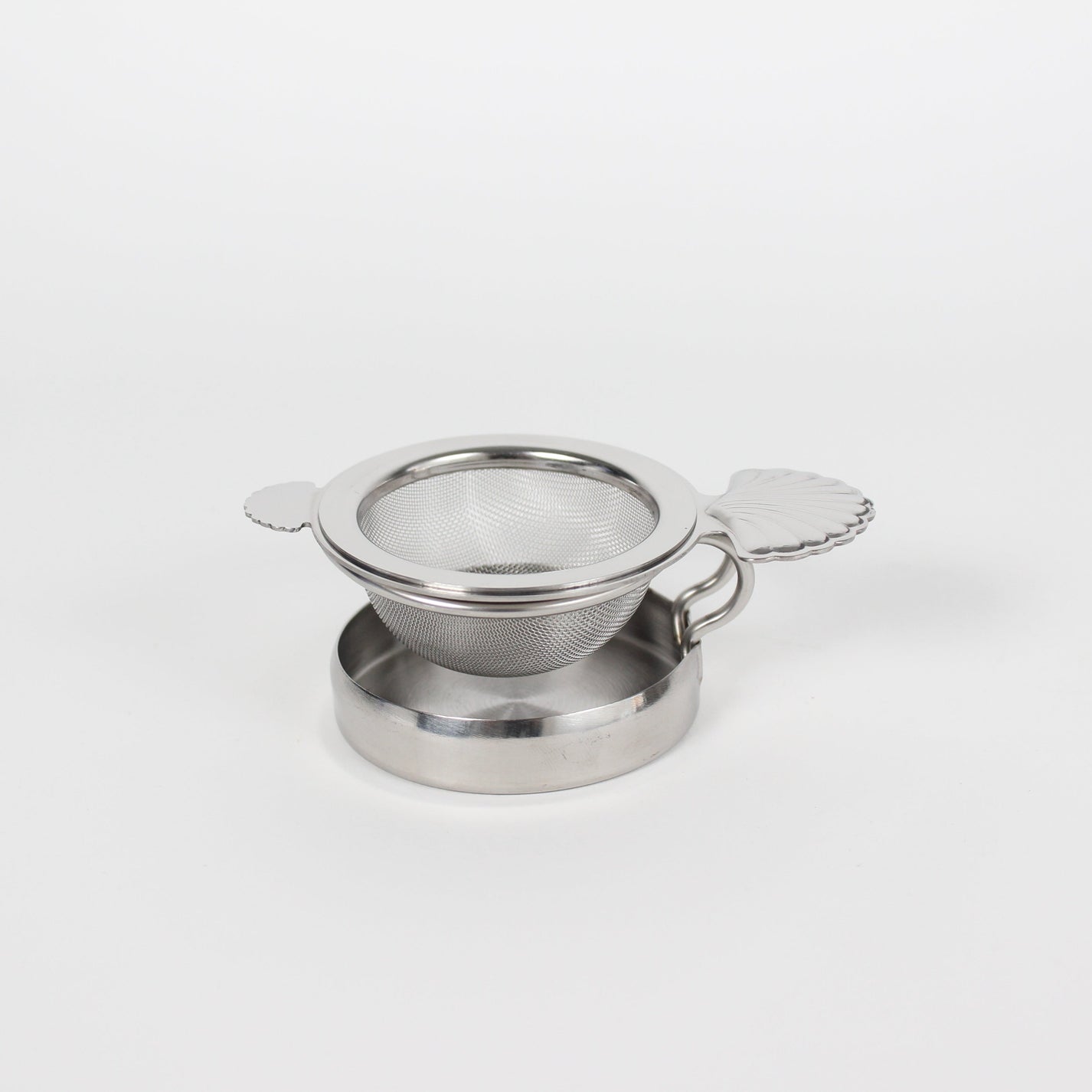 Japanese Stainless Steel Shell Motif Tea Strainer &amp; Stand