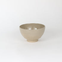 Japanese Porcelain Hime Chawan Tea Bowl, Beige Ash Glazed