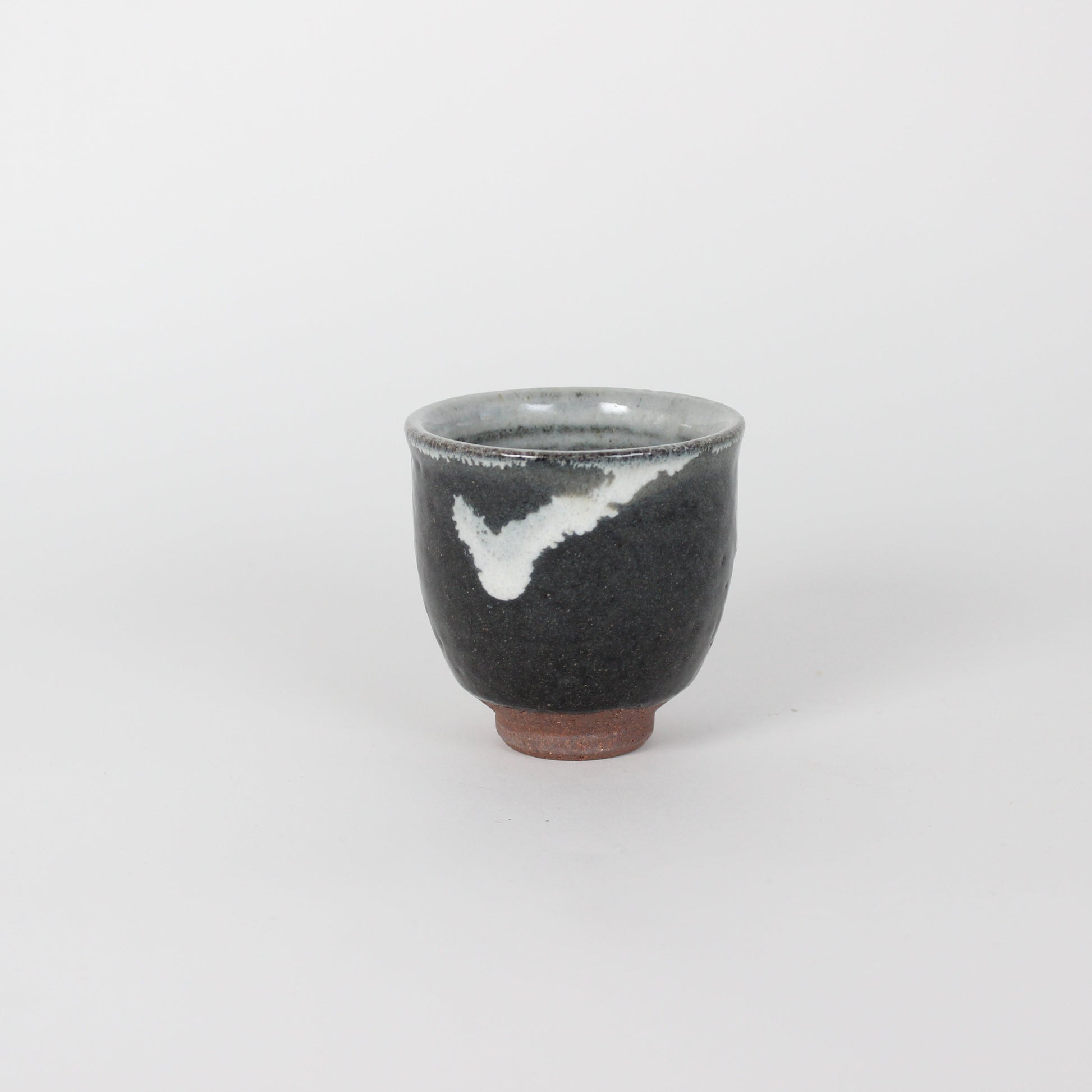 Japanese Shodai-Yaki Ceramic Tsubu Tea Cup