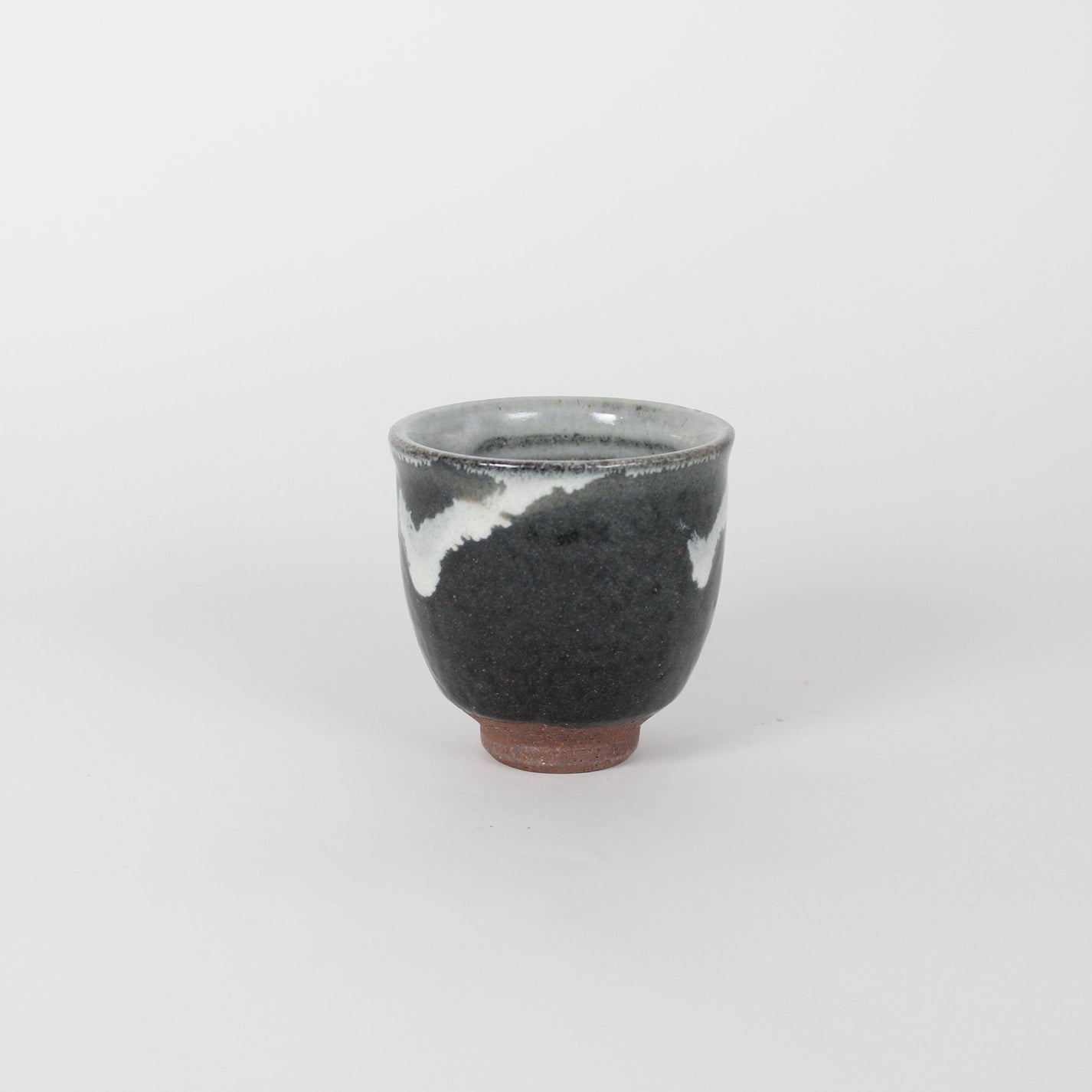 Japanese Shodai-Yaki Ceramic Tsubu Tea Cup