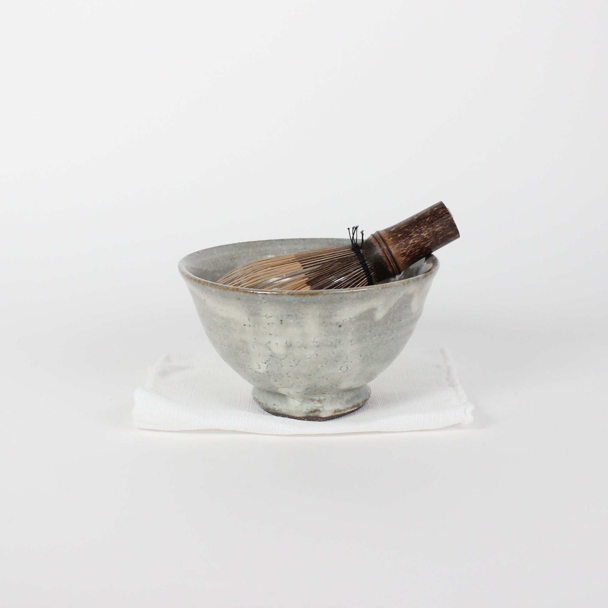 Japanese Kohiki Mino-Yaki Chawan