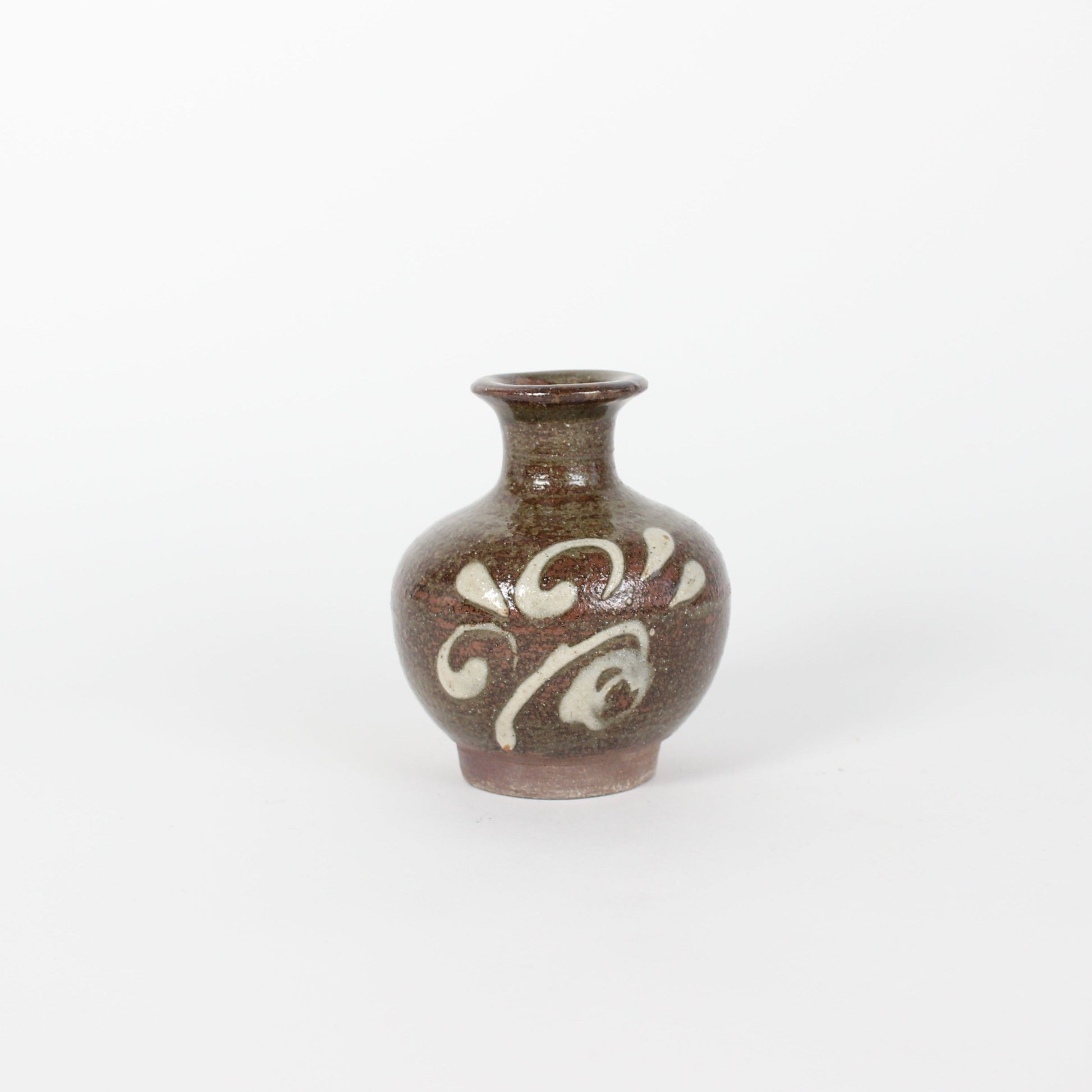 Japanese Yomitanyama Small Ceramic Vase