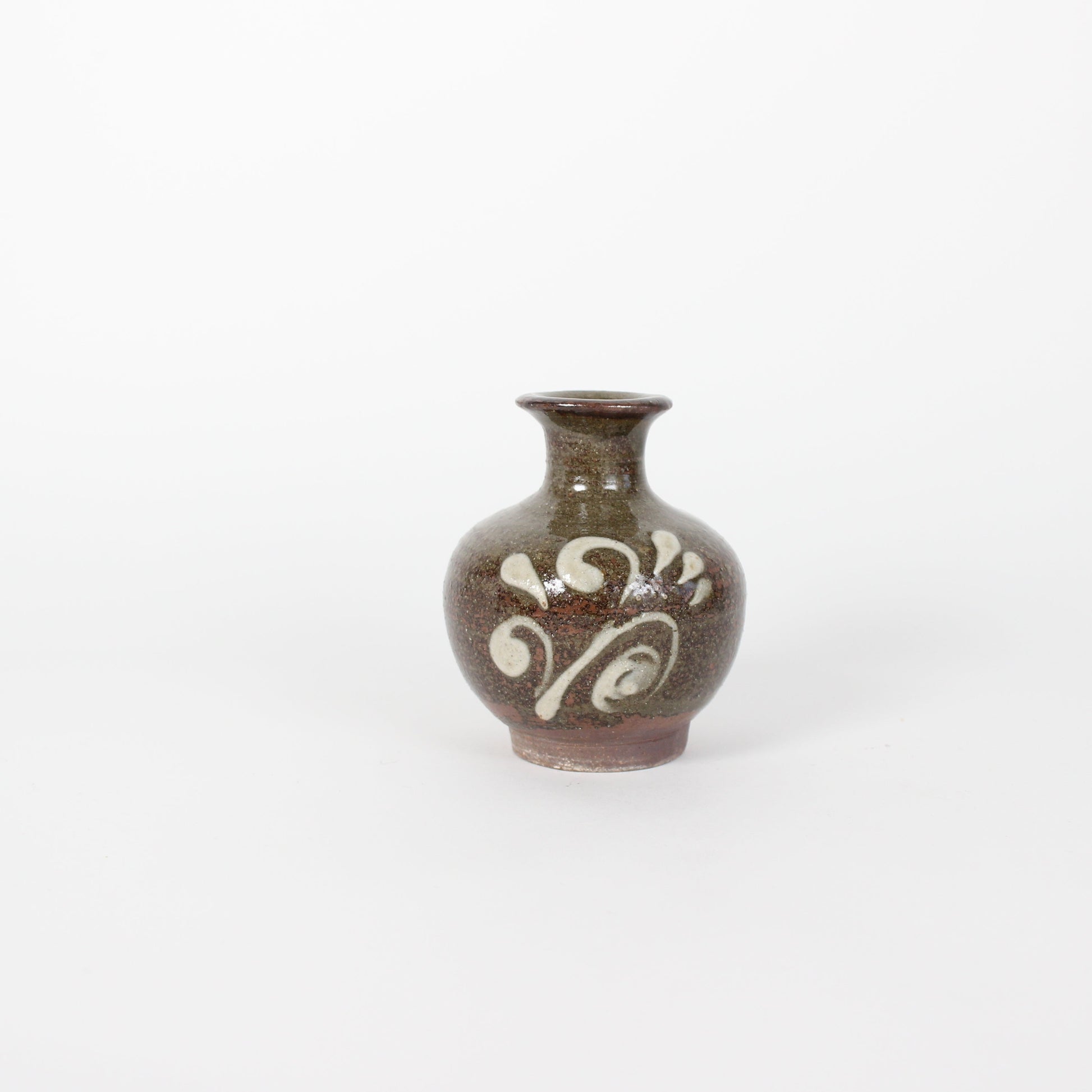 Japanese Yomitanyama Small Ceramic Vase