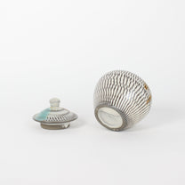Japanese Onta-Yaki Tobikana Ceramic Lidded Jar