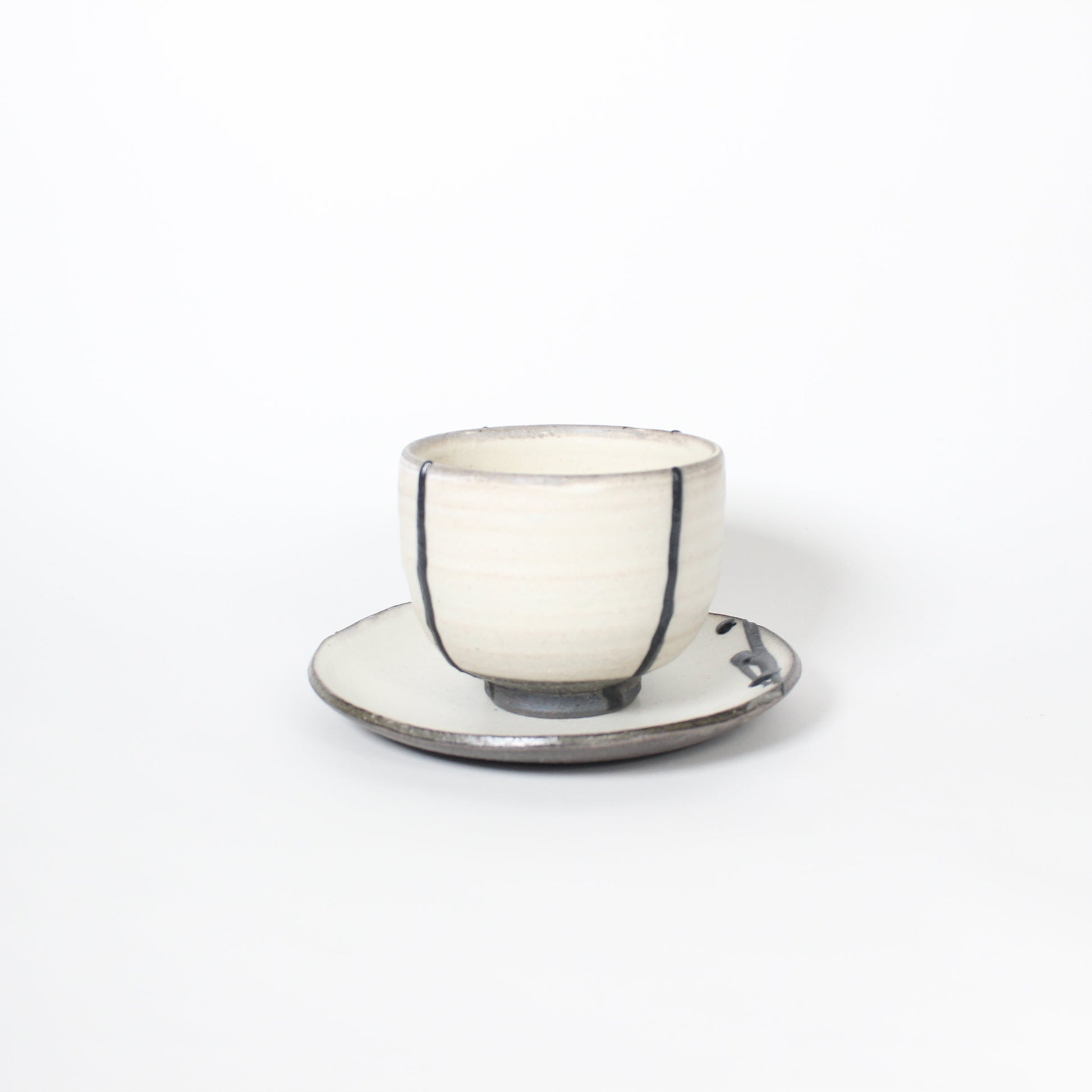 Japanese Shigaraki Itchin-Gaki Ceramic Bowl &amp; Saucer (Set)