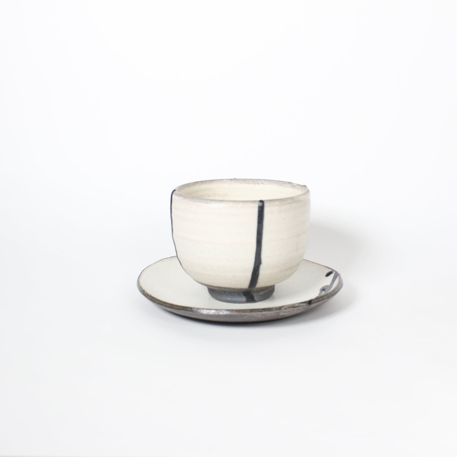 Japanese Shigaraki Itchin-Gaki Ceramic Bowl &amp; Saucer (Set)