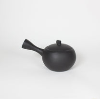 Japanese Tokoname Ceramic Kyusu Tea Pot, Unglazed Iron Black