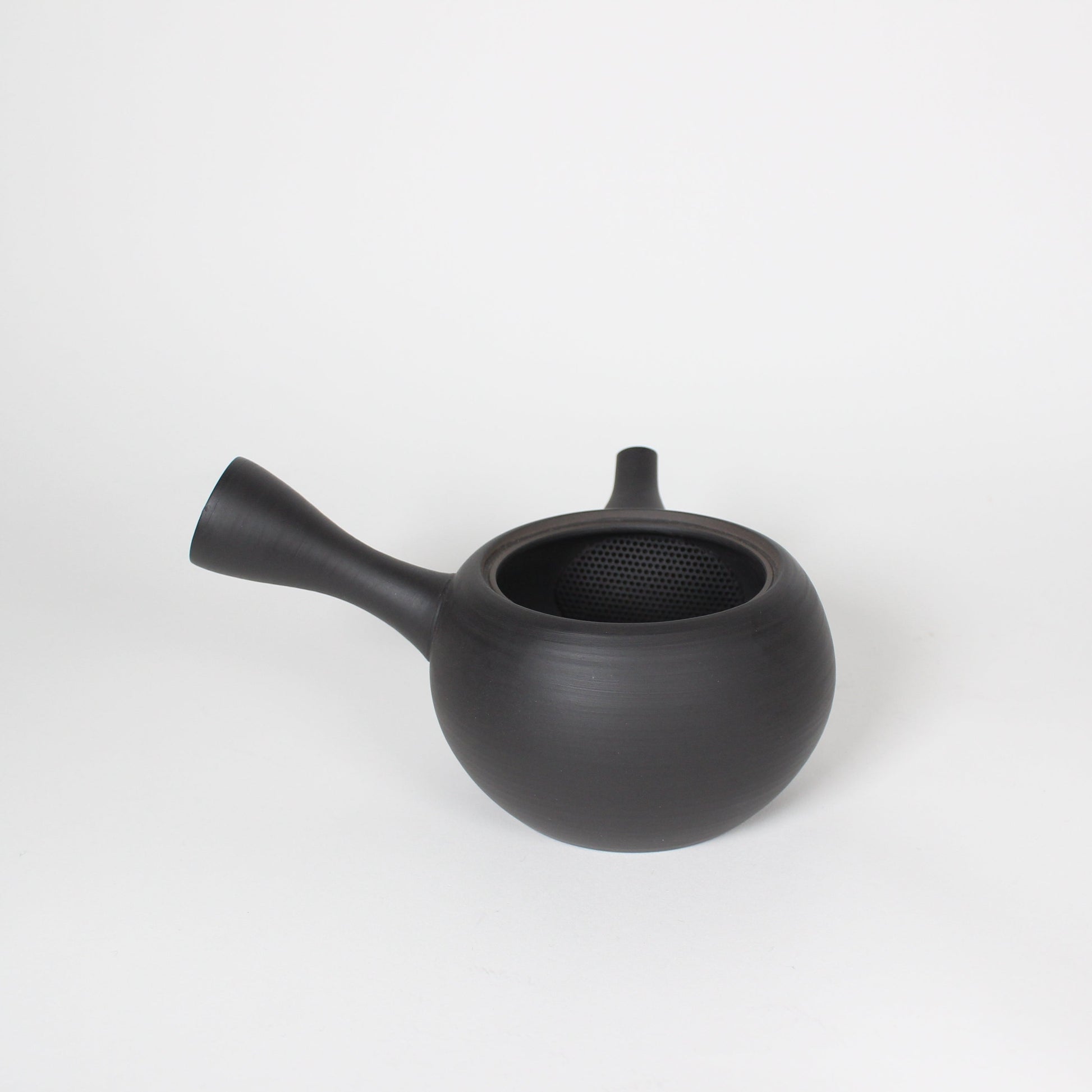 Japanese Tokoname Ceramic Kyusu Tea Pot, Unglazed Iron Black