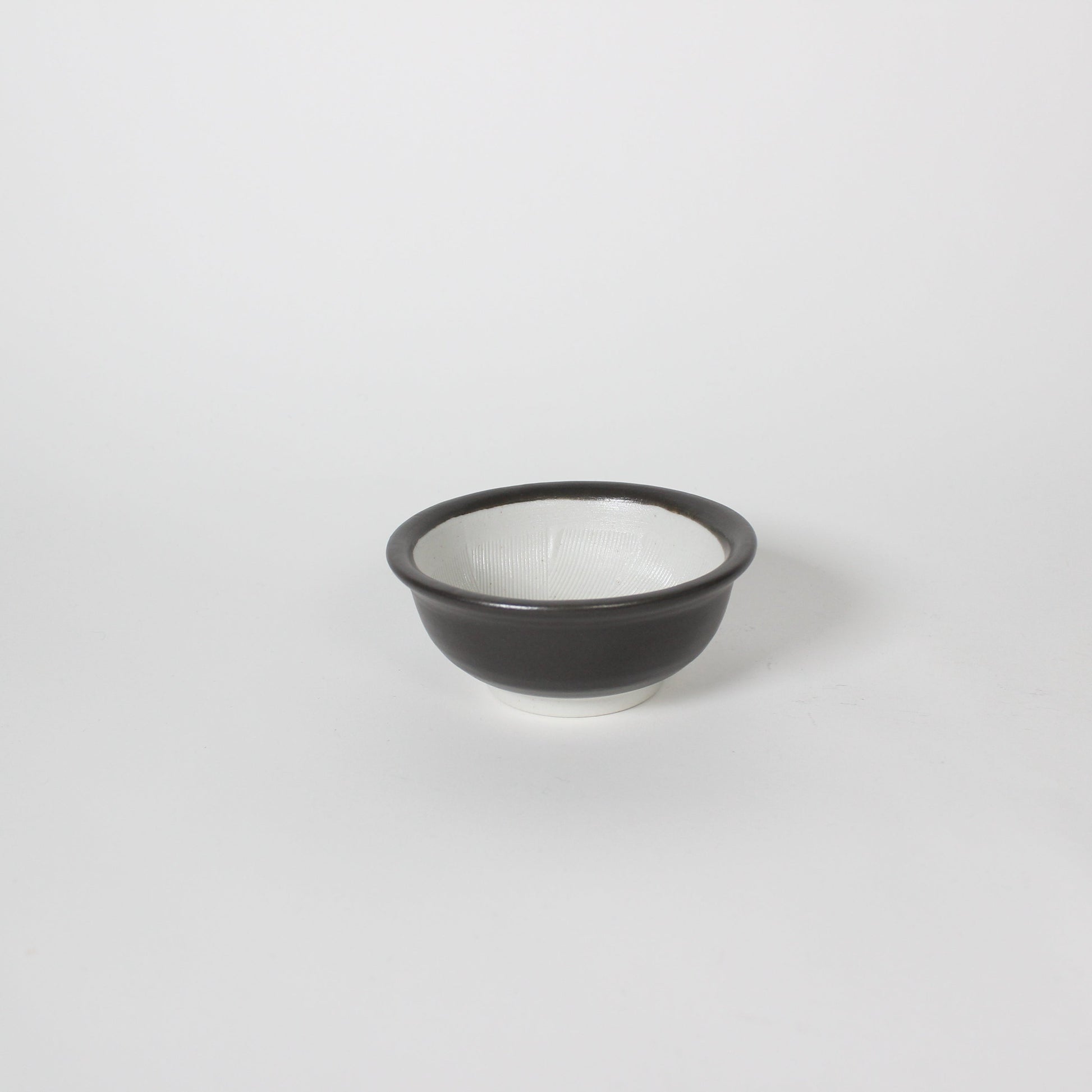 Japanese Mino-ware Ceramic Mini Mortar, Black