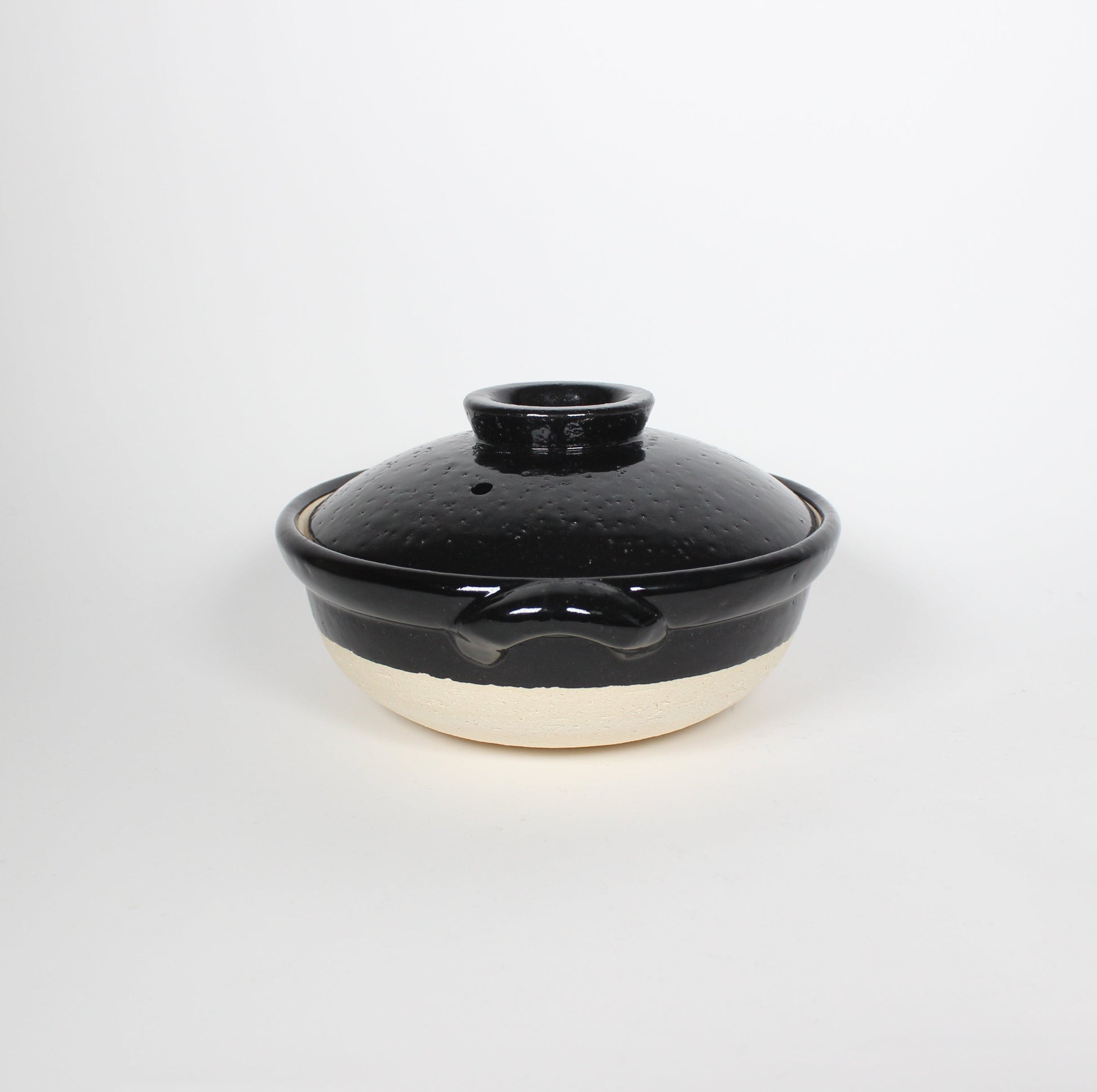 Japanese Iga-yaki Donabe Cooking Pot, Black, 2 Sizes