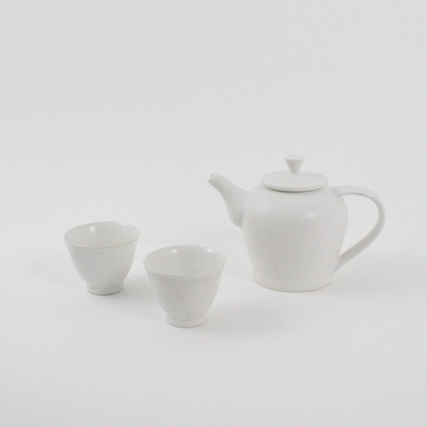 Korean Porcelain Dado Set
