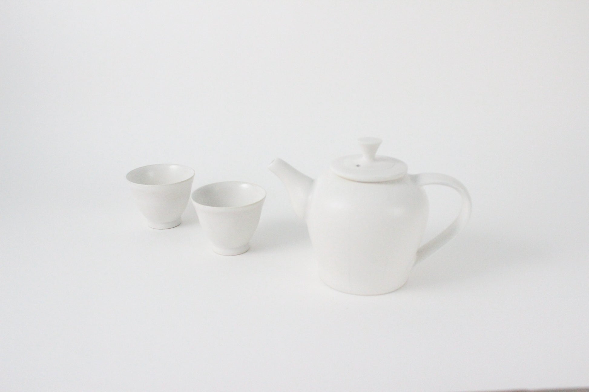 Korean Porcelain Dado Set