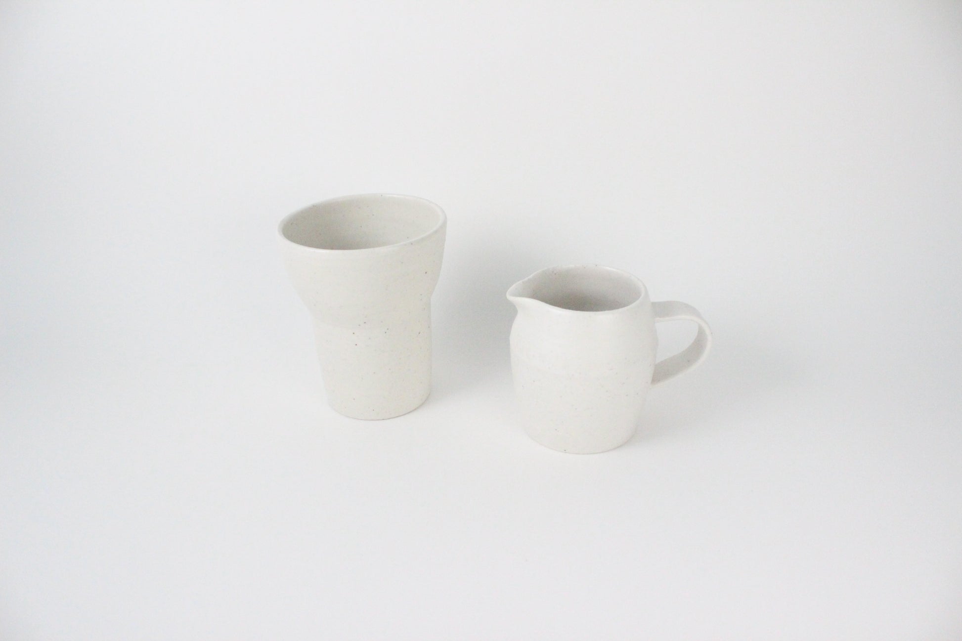 (KR) Seashell tall cup in soft cream