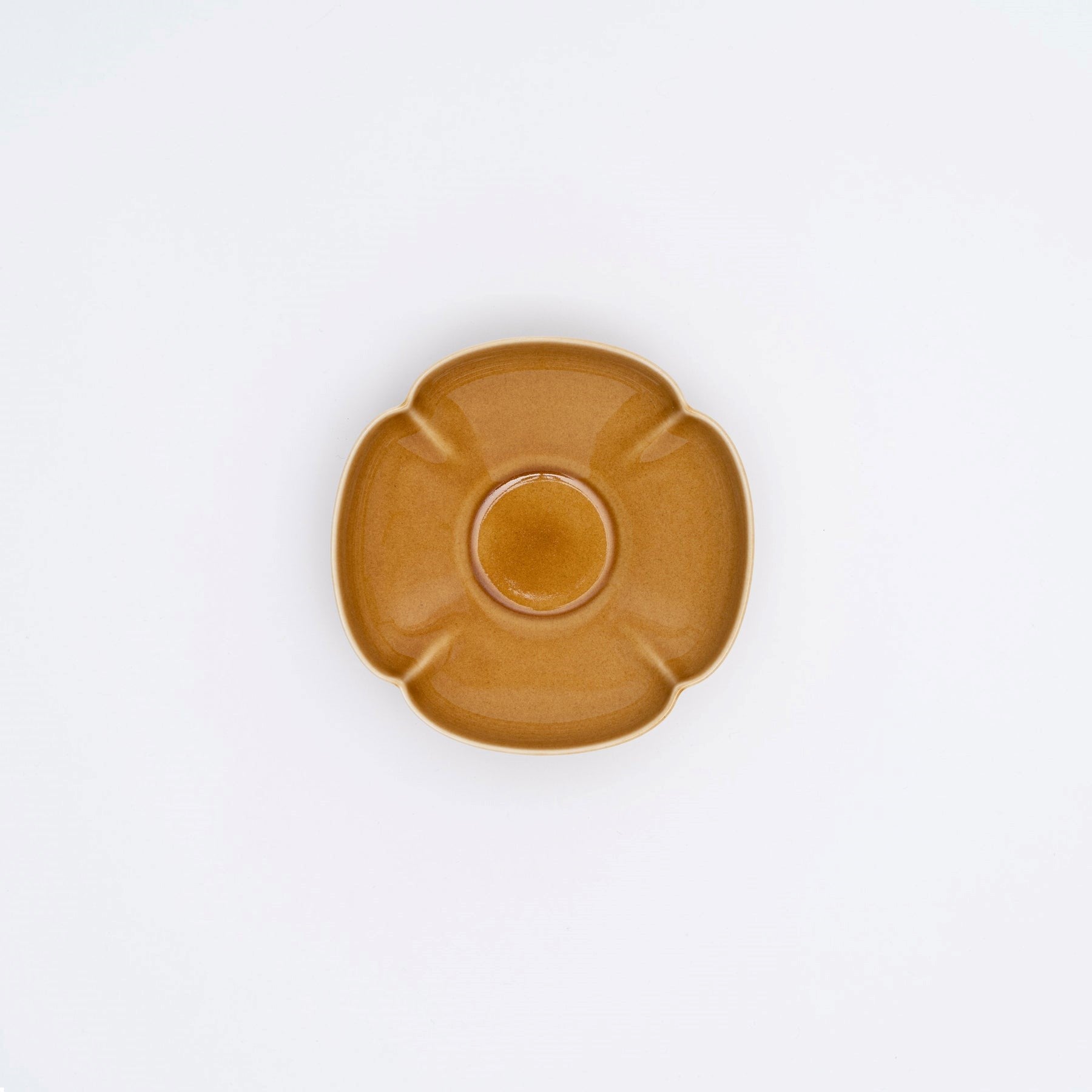 Japanese Mizu-mizu Porcelain Round Floral Plate, M