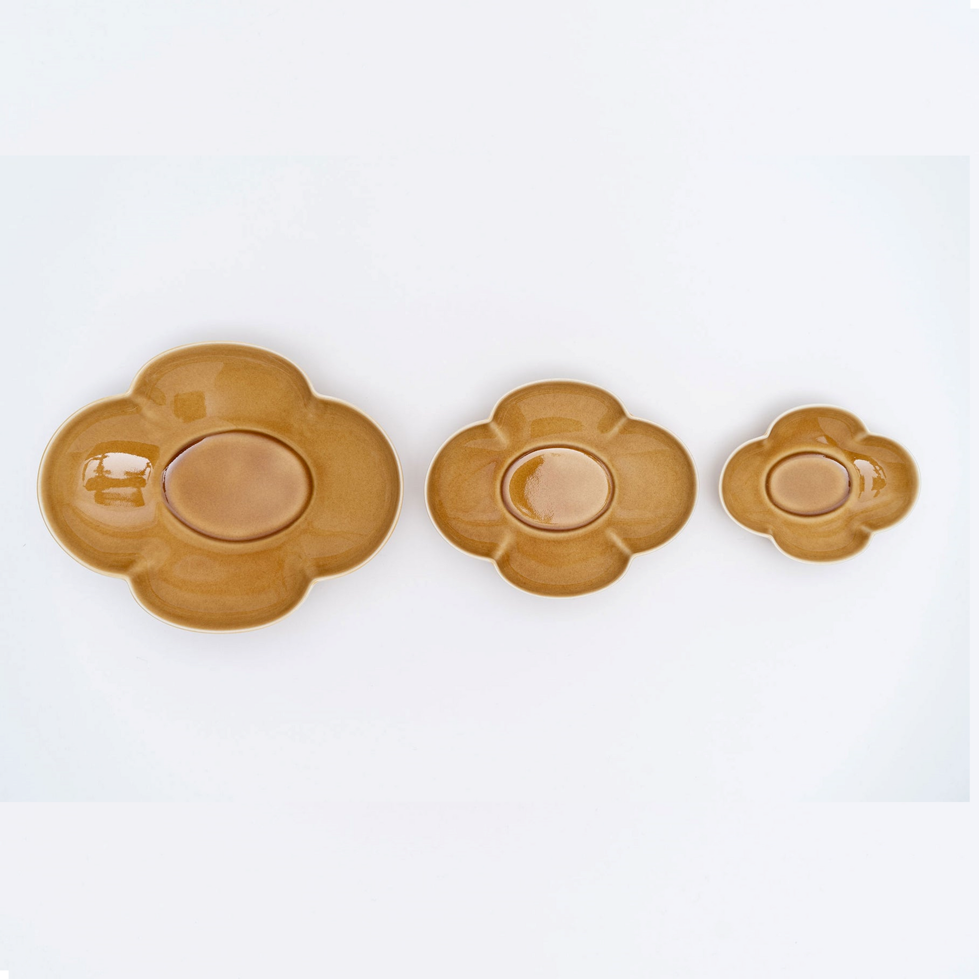 Japanese Mizu-mizu Porcelain Floral Plate, L